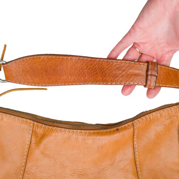 Ruehl No.925 Leather Tote – Abercrombie & Fitch Legacy Line - Picture 12 of 16